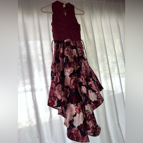 HiLow floral dress - Picture 7 of 7